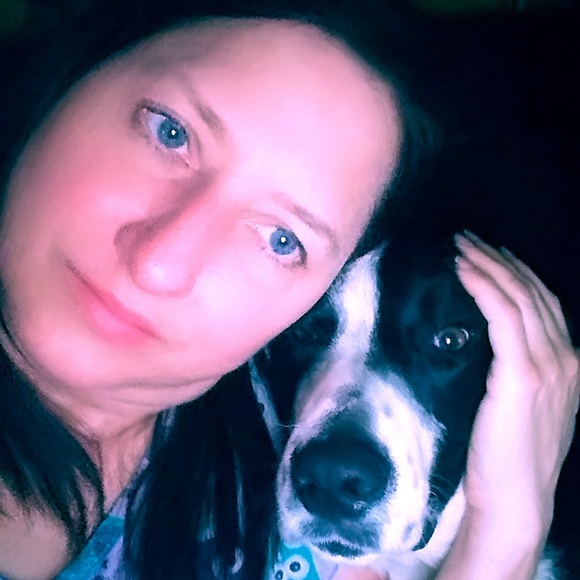 Meet your Posher, Jennifer - Picture 1 of 1